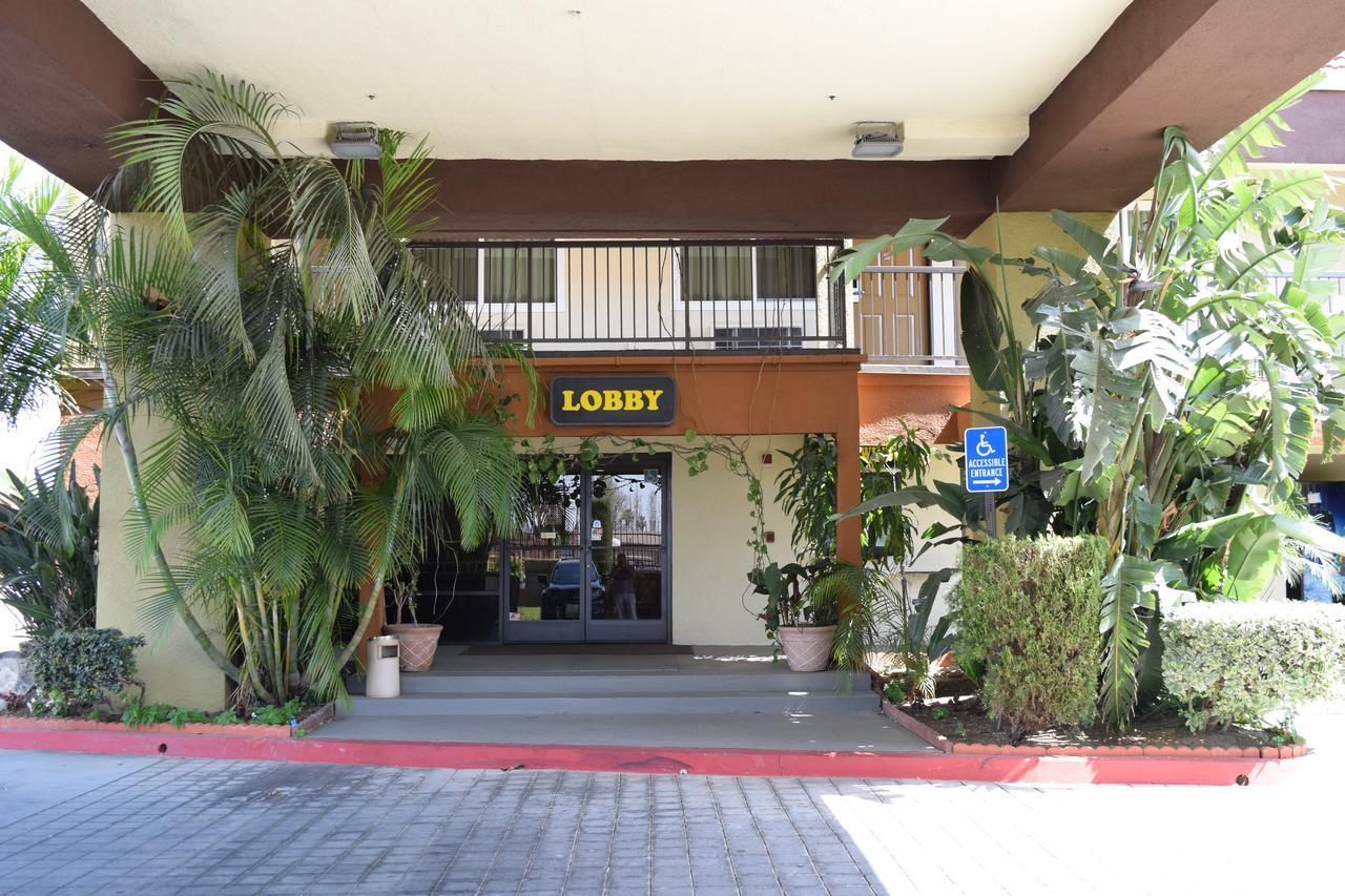 Budget Inn La Puente Extérieur photo