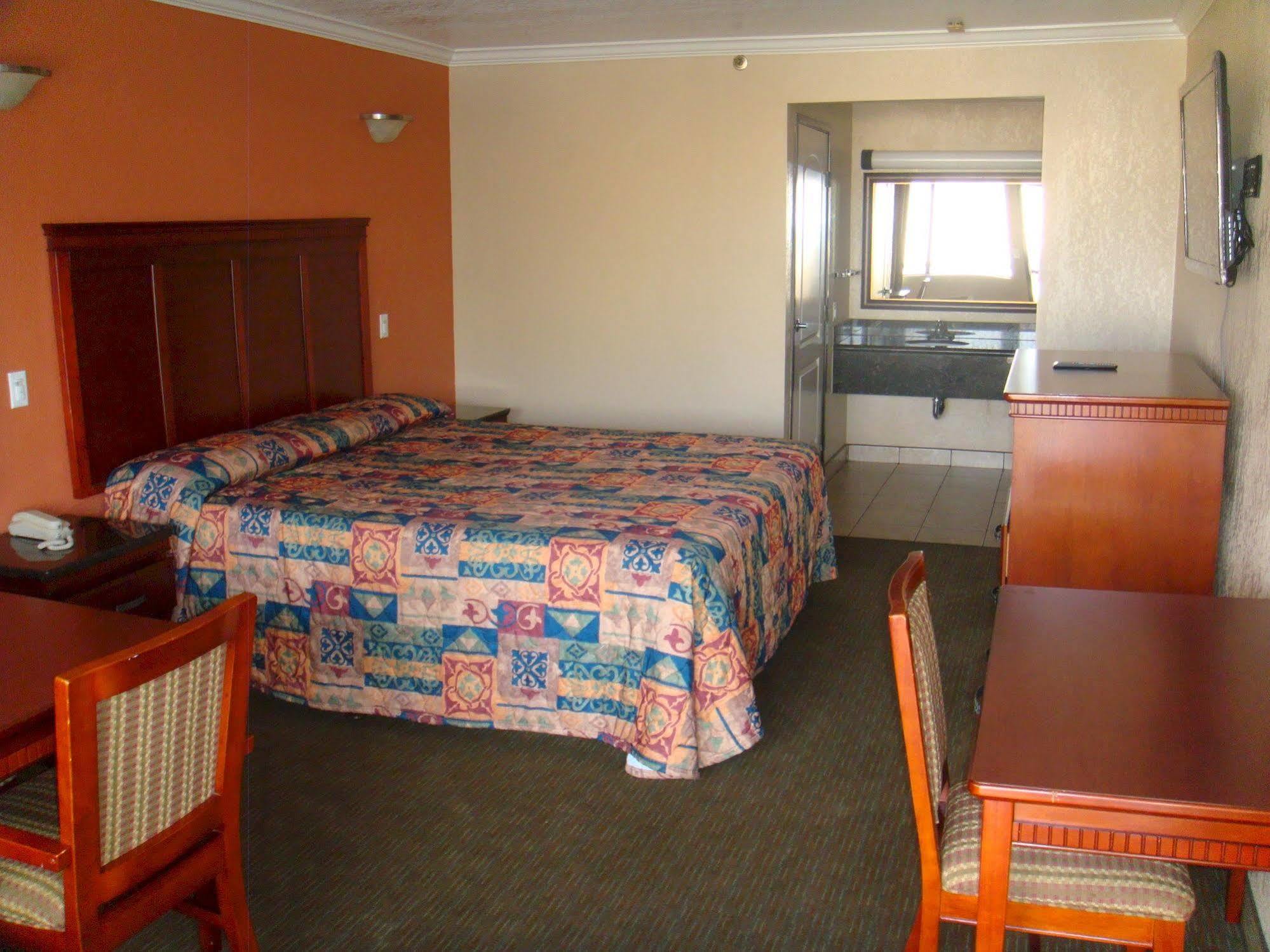 Budget Inn La Puente Extérieur photo