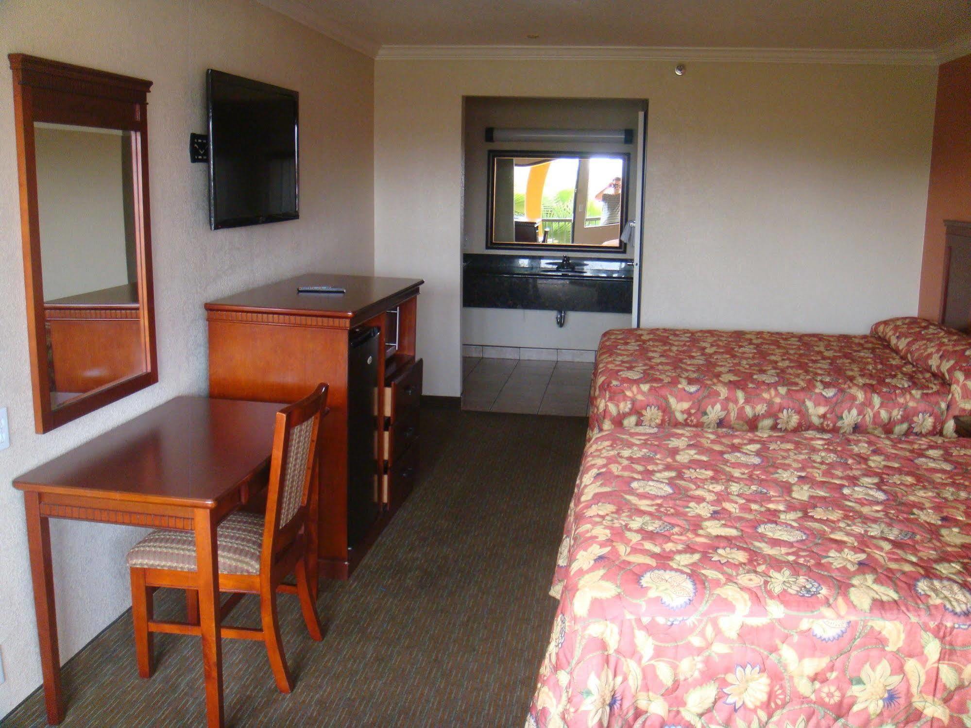 Budget Inn La Puente Extérieur photo